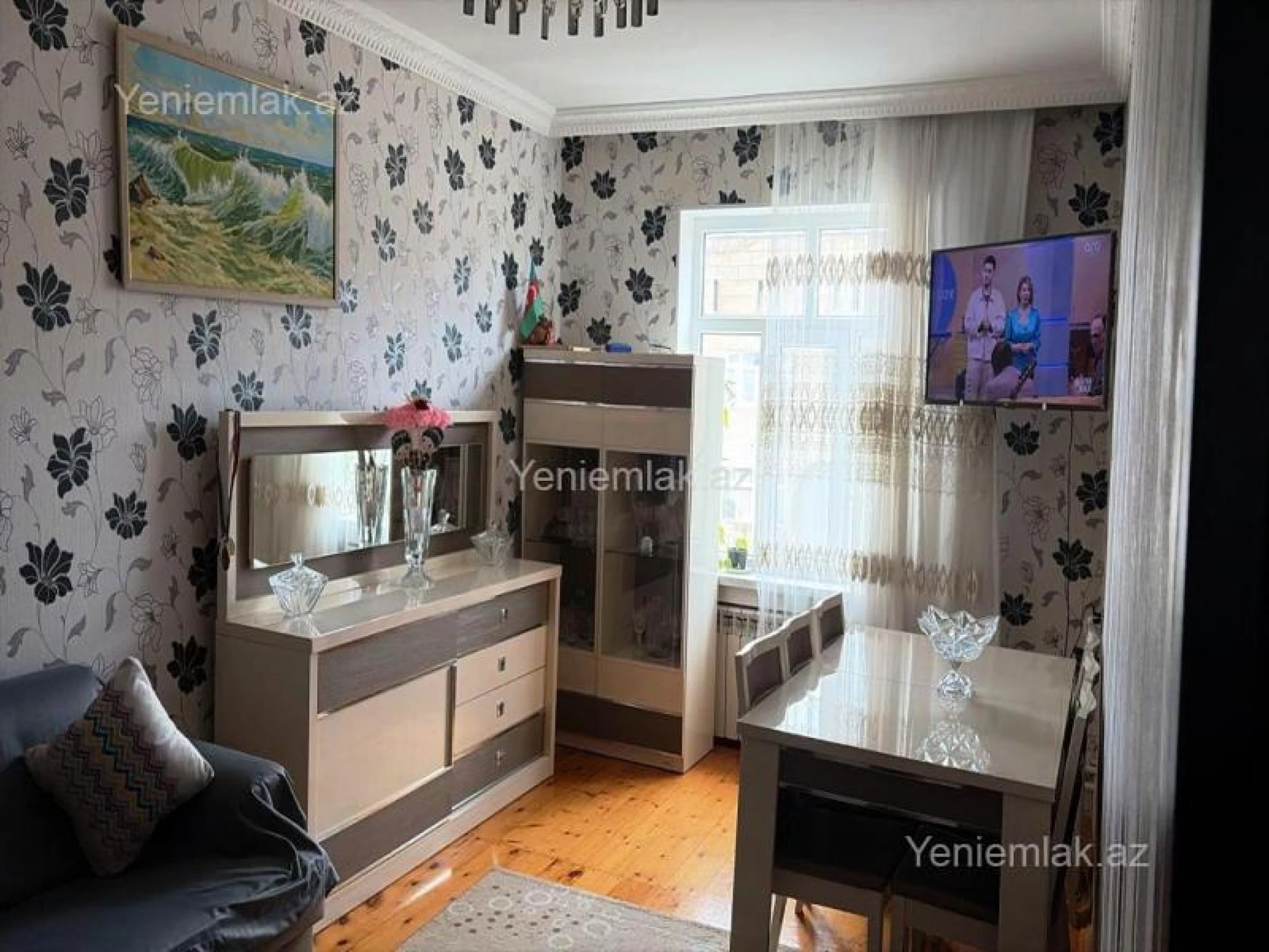 Satılır 3 otaqlı köhnə tikili 70 m²