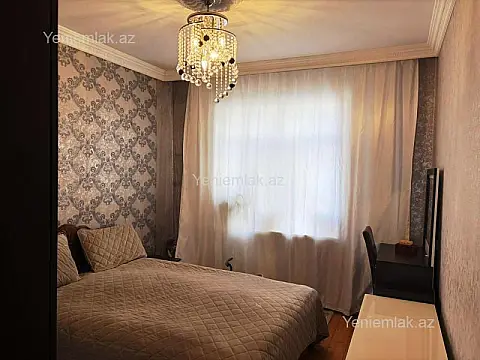Satılır 3 otaqlı köhnə tikili 70 m²