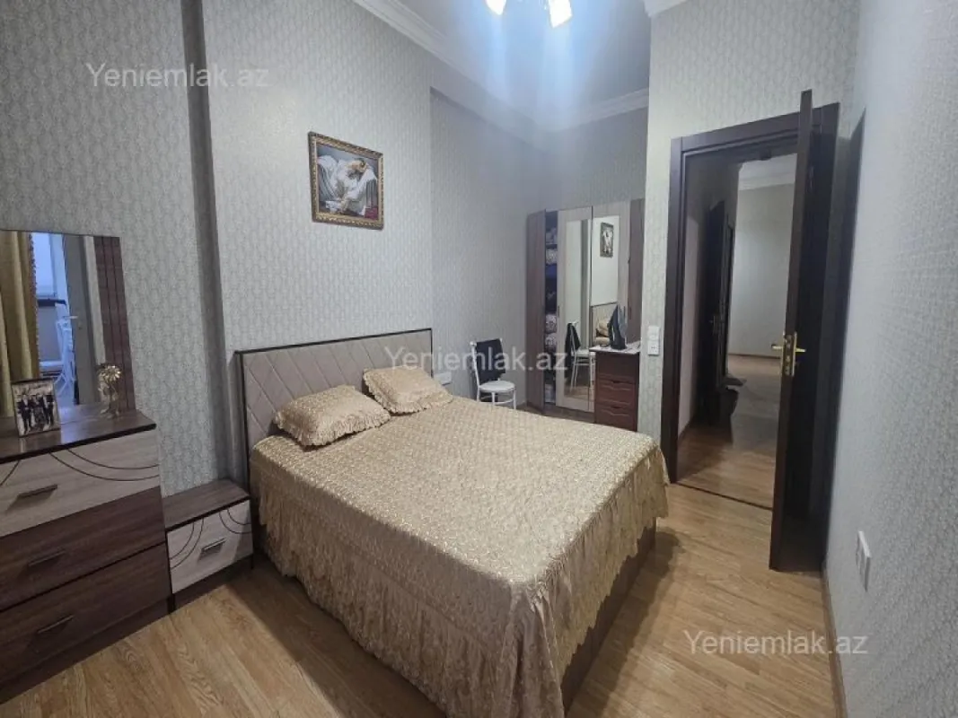 Satılır 3 otaqlı yeni tikili 109 m²