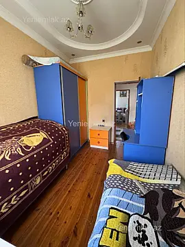 Satılır 6 otaqlı həyət evi 260 m²
