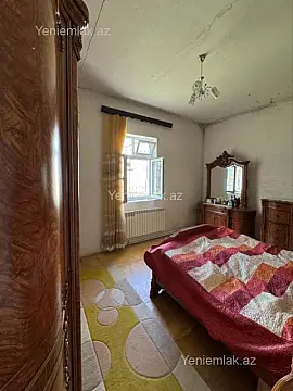 Satılır 6 otaqlı həyət evi 260 m²