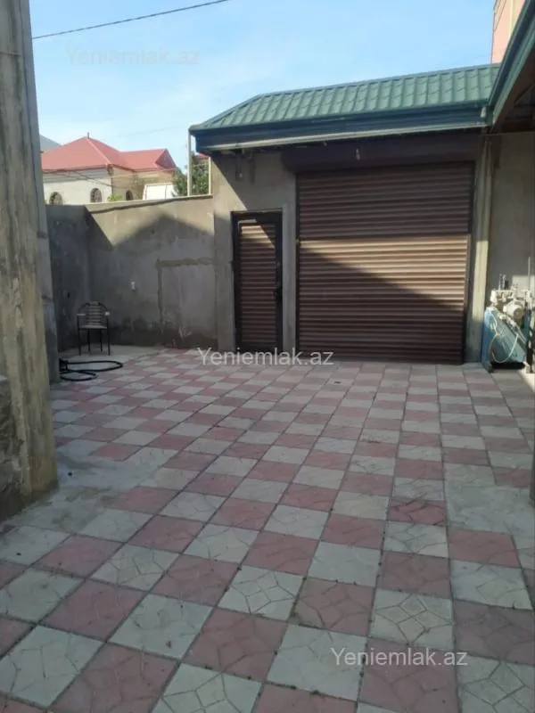 Satılır 6 otaqlı həyət evi 260 m²