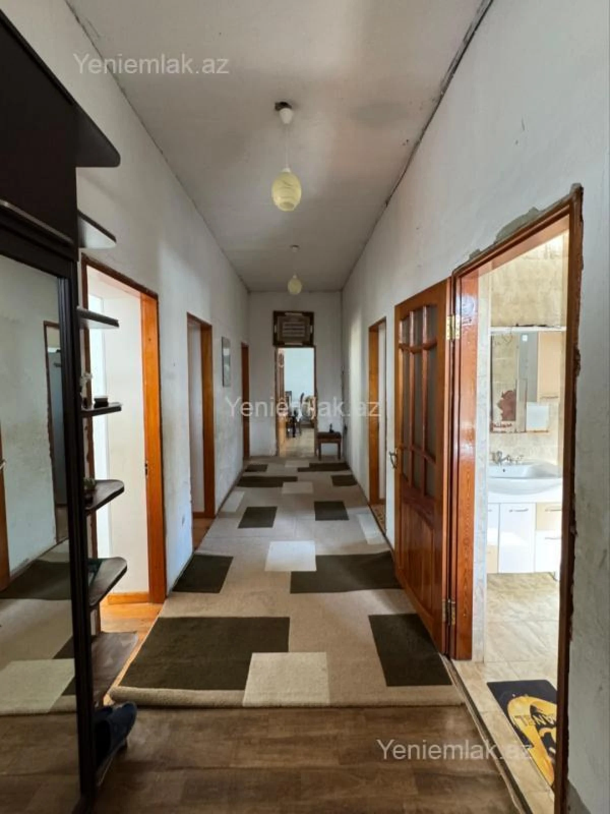 Satılır 6 otaqlı həyət evi 260 m²