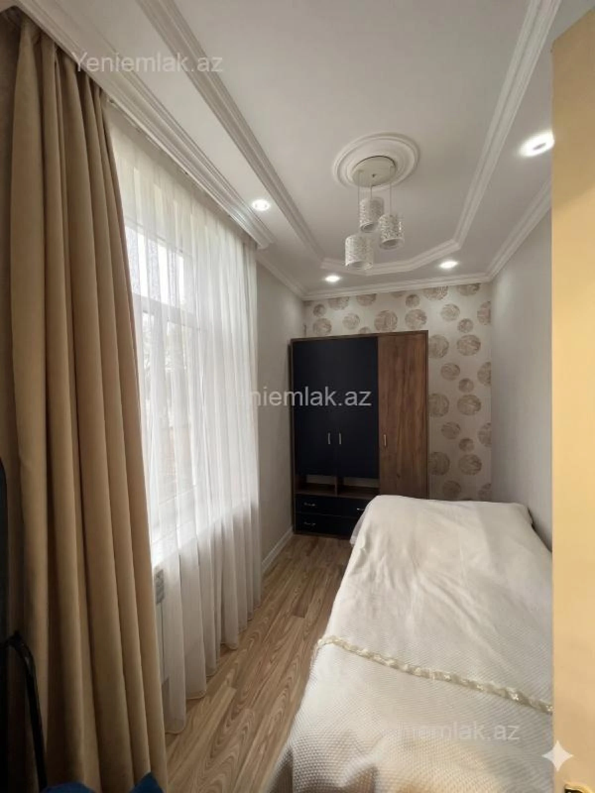 Satılır 2 otaqlı köhnə tikili 40 m²