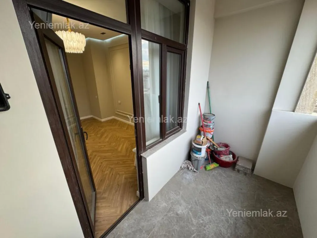 Satılır 2 otaqlı yeni tikili 80 m²
