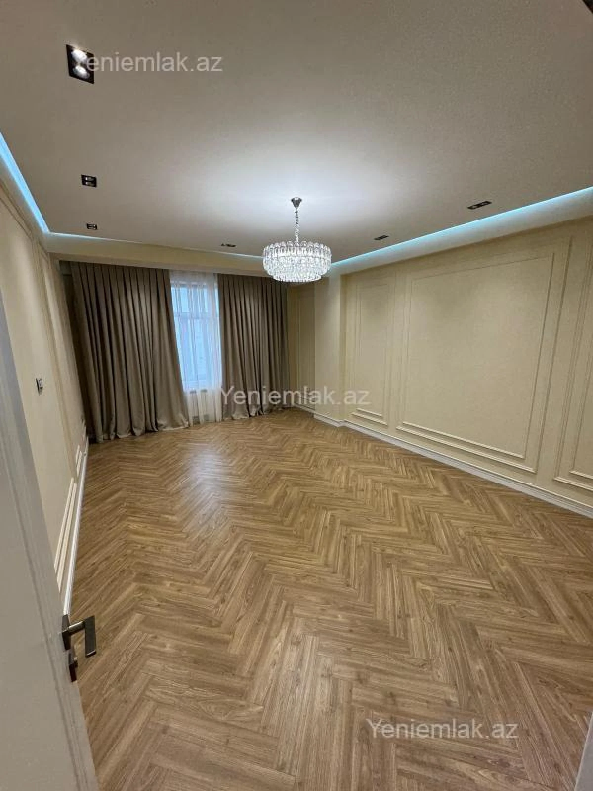 Satılır 2 otaqlı yeni tikili 80 m²