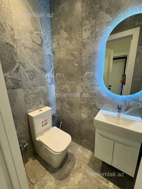 Satılır 2 otaqlı yeni tikili 80 m²