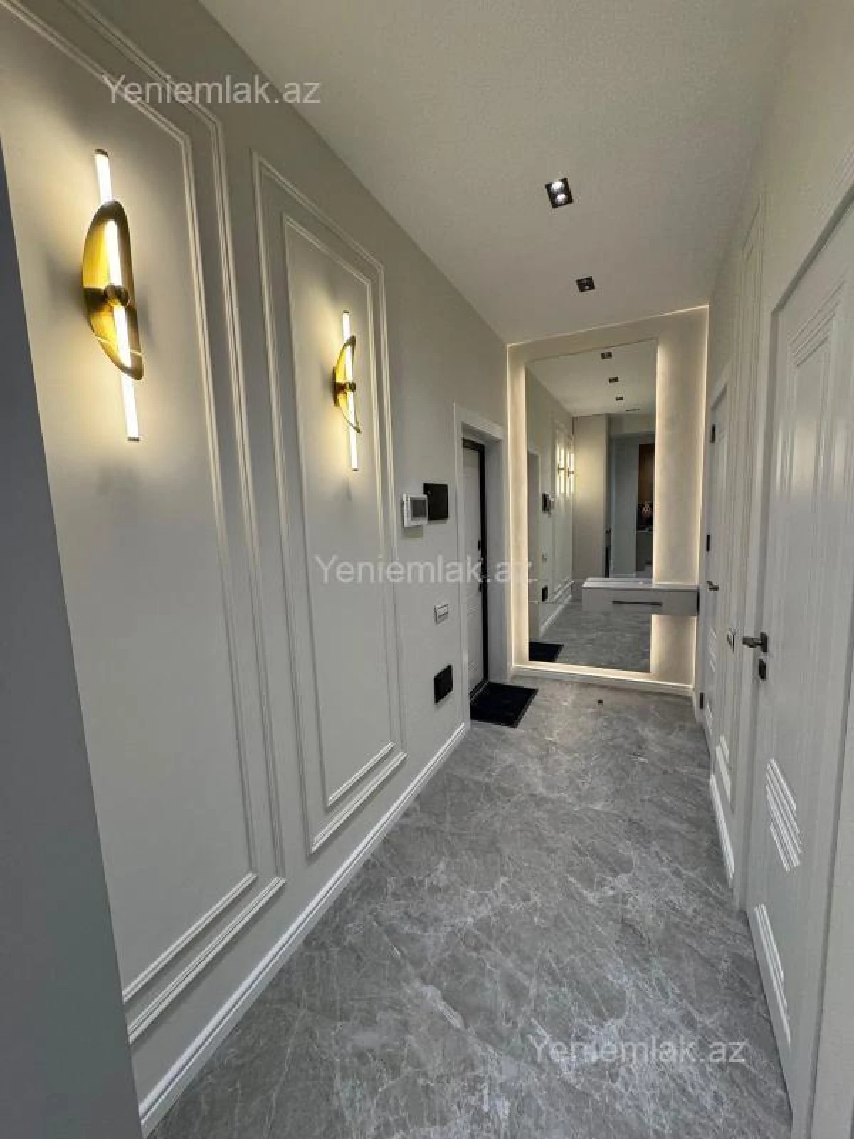 Satılır 2 otaqlı yeni tikili 80 m²