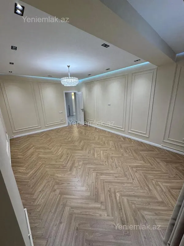 Satılır 2 otaqlı yeni tikili 80 m²