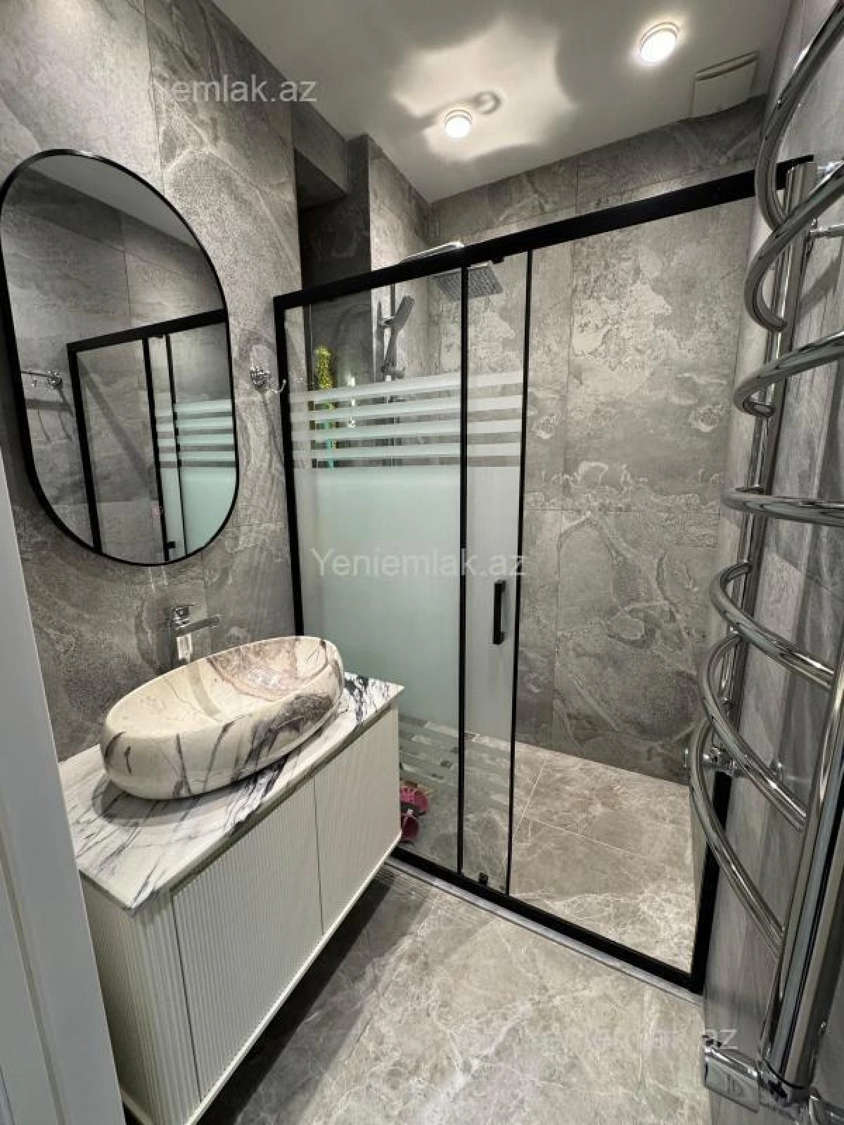 Satılır 2 otaqlı yeni tikili 80 m²