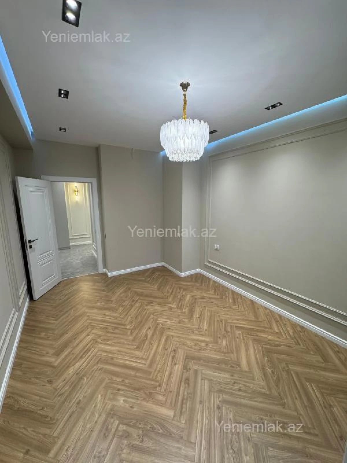 Satılır 2 otaqlı yeni tikili 80 m²