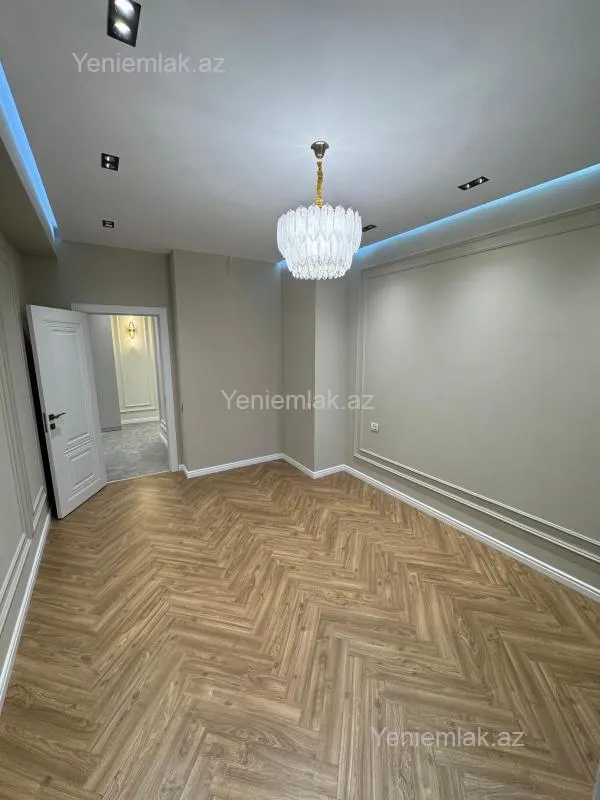Satılır 2 otaqlı yeni tikili 80 m²