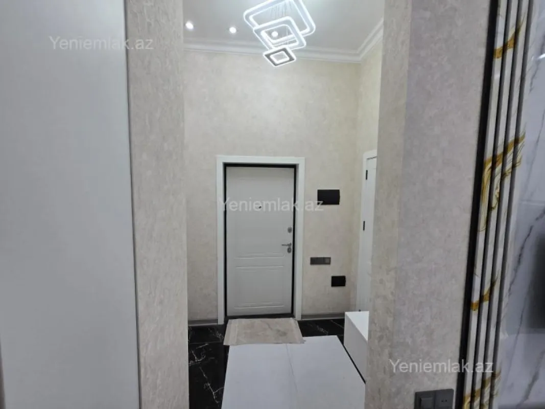 Satılır 3 otaqlı yeni tikili 62 m²