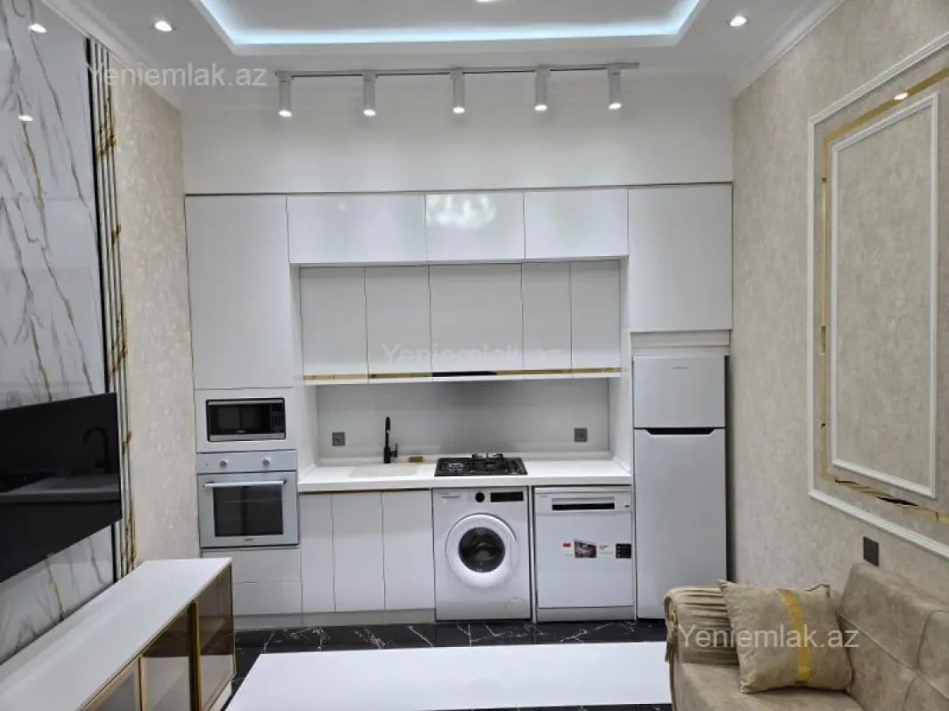 Satılır 3 otaqlı yeni tikili 62 m²