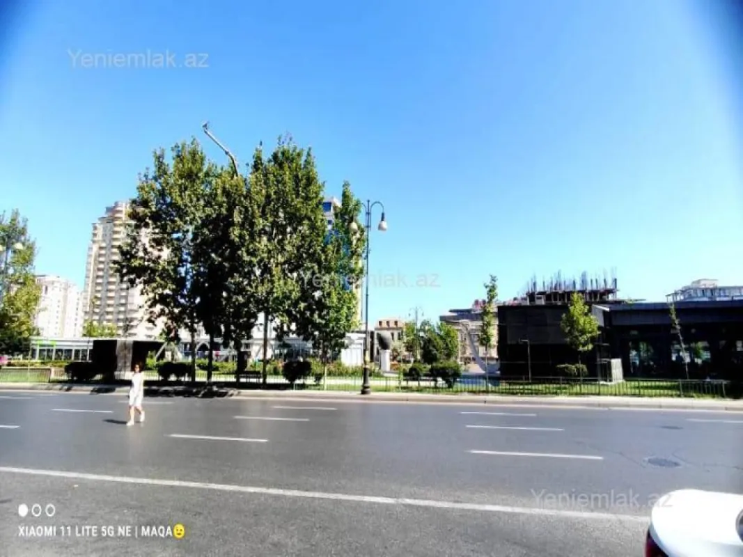 Satılır 2 otaqlı köhnə tikili 55 m²