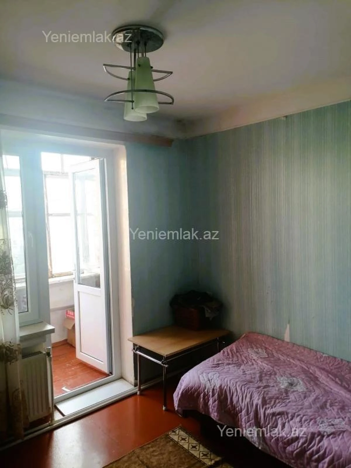 Satılır 3 otaqlı köhnə tikili 90 m²