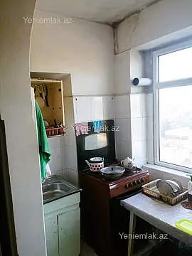 Satılır 3 otaqlı köhnə tikili 90 m²