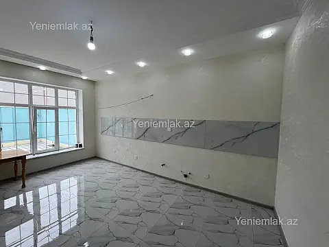 Satılır 4 otaqlı həyət evi 140 m²