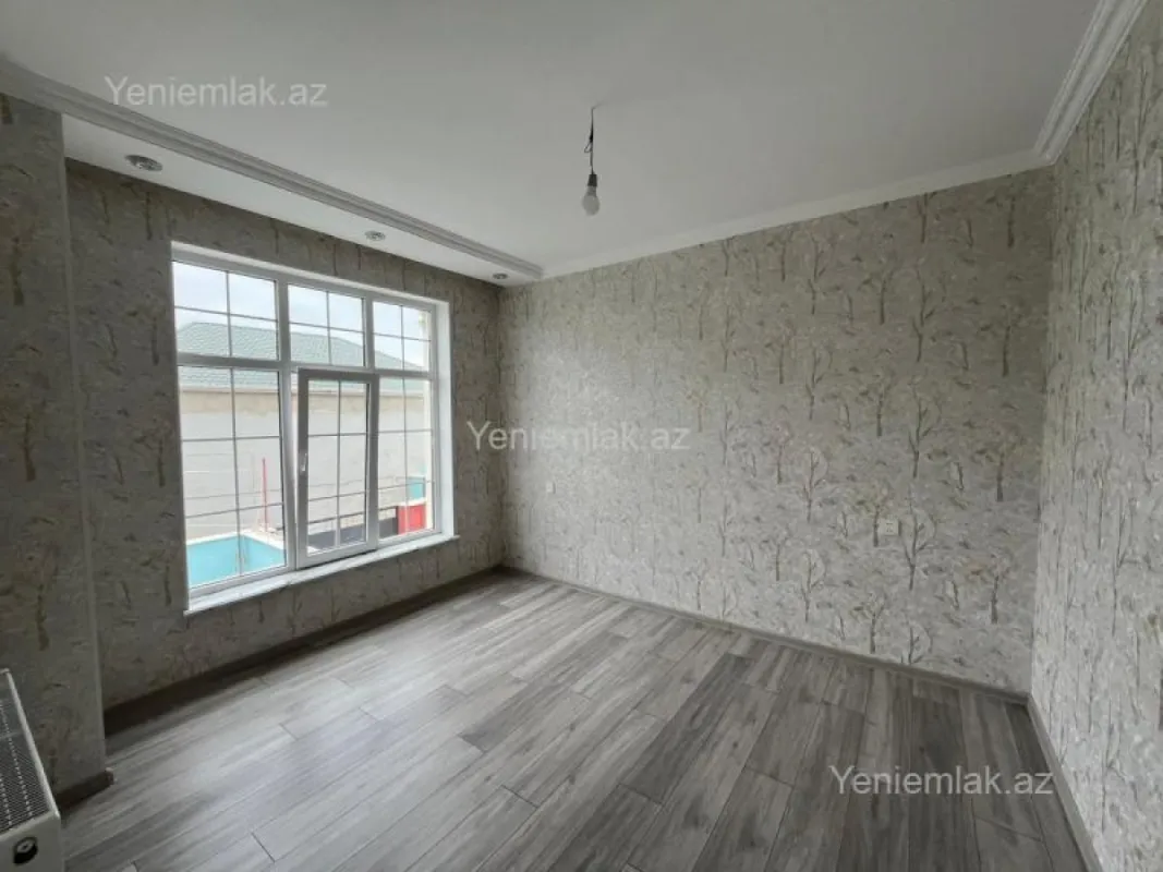 Satılır 4 otaqlı həyət evi 140 m²