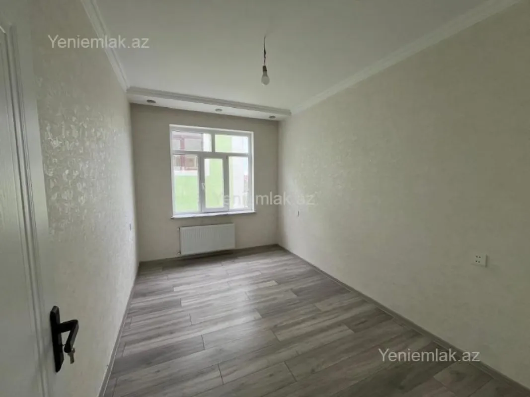 Satılır 4 otaqlı həyət evi 140 m²