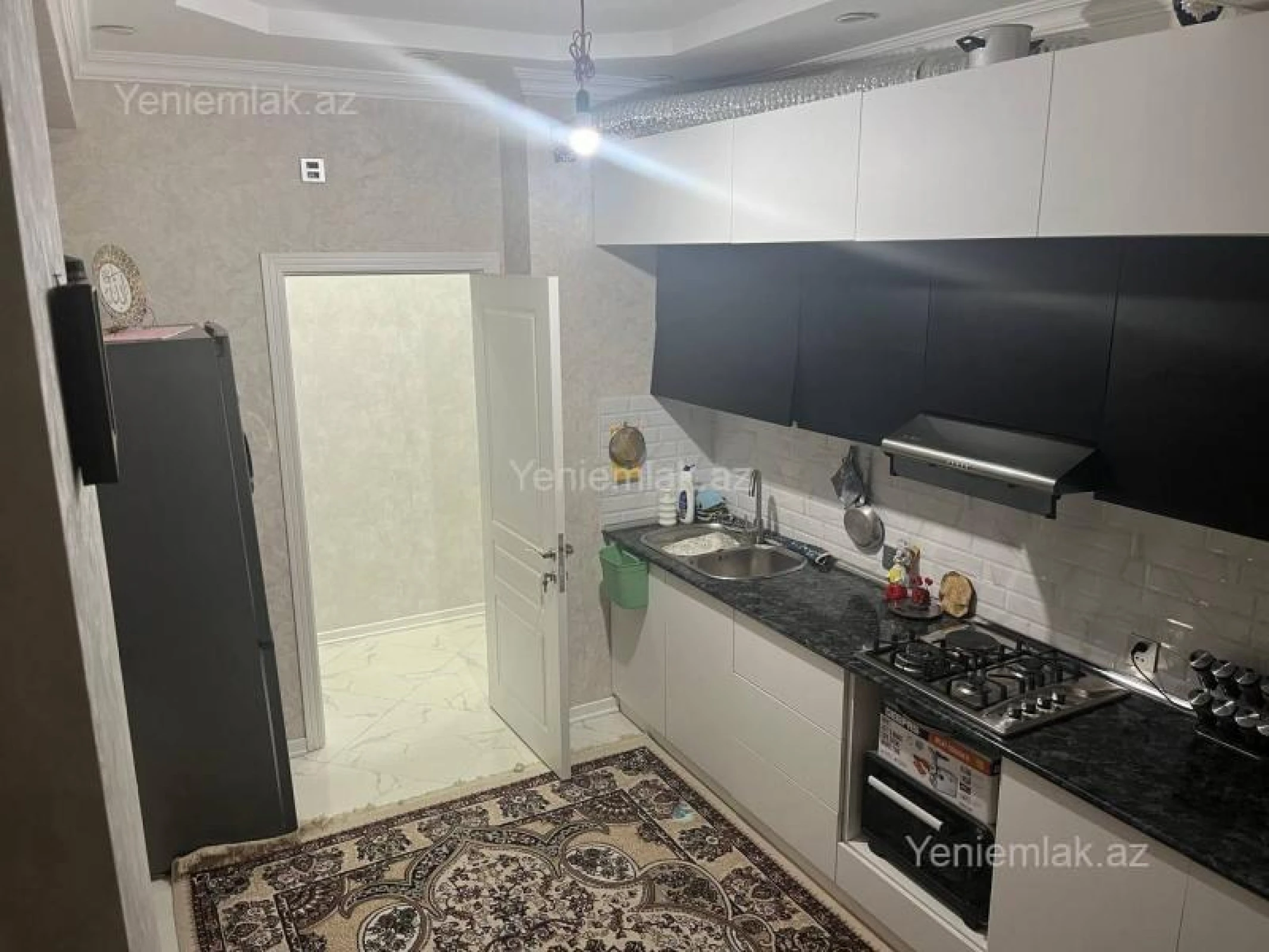 Satılır 3 otaqlı yeni tikili 83 m²