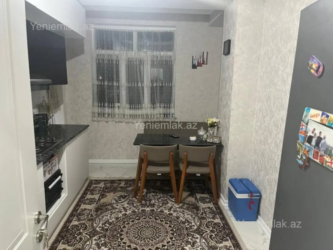 Satılır 3 otaqlı yeni tikili 83 m²