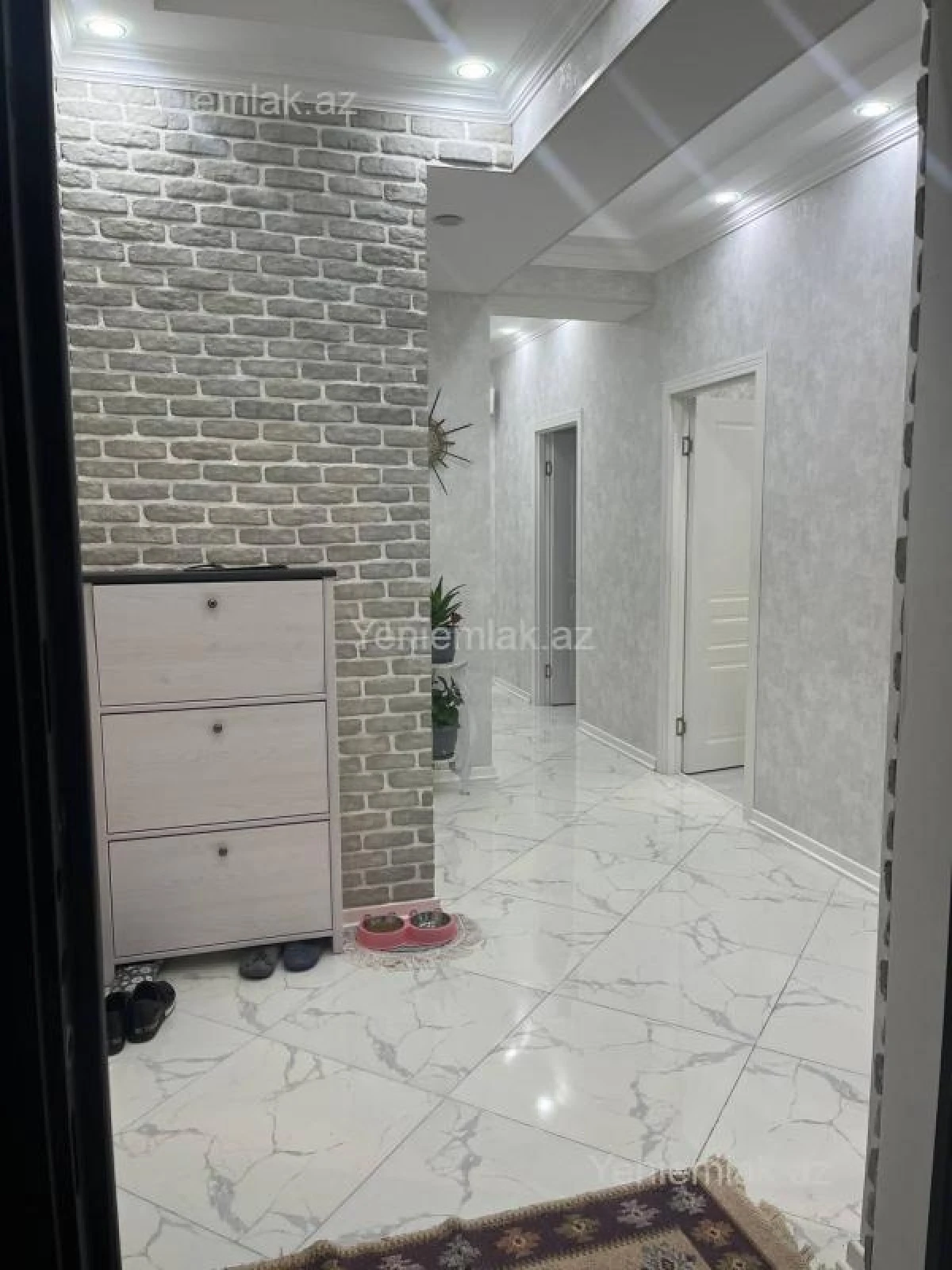 Satılır 3 otaqlı yeni tikili 83 m²