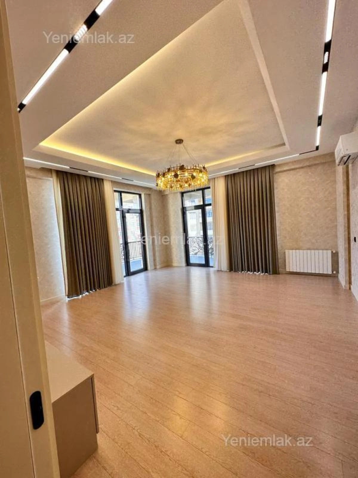 Satılır 3 otaqlı yeni tikili 174 m²