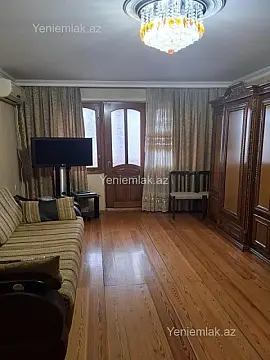 Satılır 1 otaqlı köhnə tikili 30 m² — Sumqayıt, 2-ci mikrorayon 1 otaq 30.00 m²