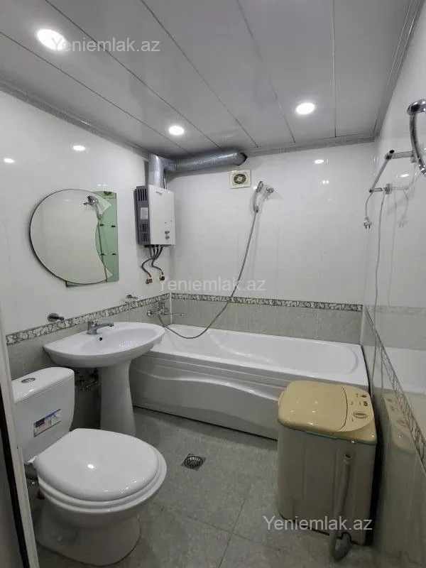 Satılır 1 otaqlı köhnə tikili 30 m²