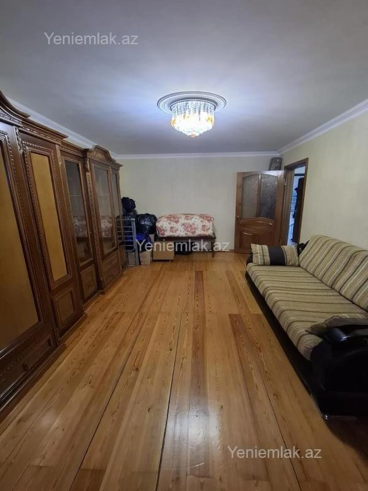 Satılır 1 otaqlı köhnə tikili 30 m²