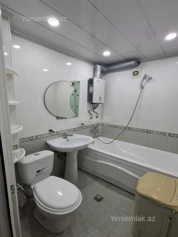 Satılır 1 otaqlı köhnə tikili 30 m²