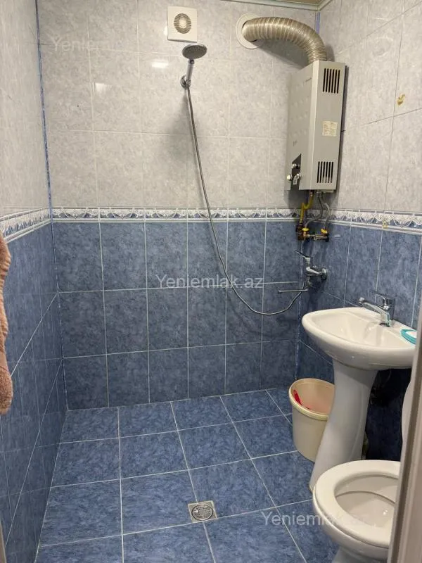 Satılır 2 otaqlı köhnə tikili 47 m²