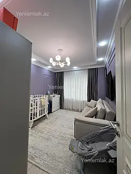 Satılır 3 otaqlı köhnə tikili 80 m²