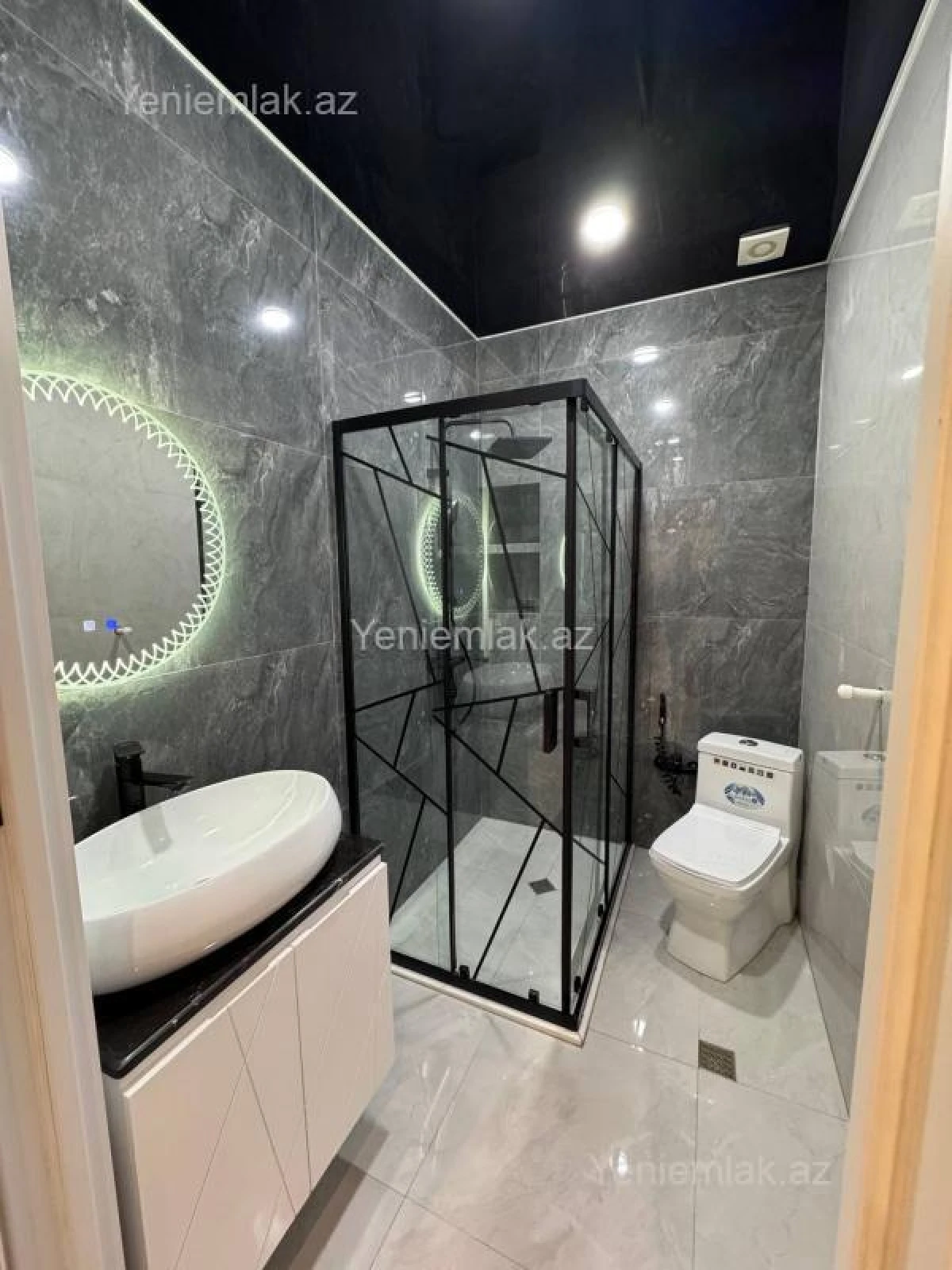 Satılır 2 otaqlı yeni tikili 63 m²