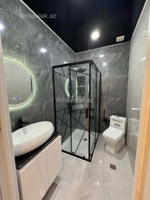 Satılır 2 otaqlı yeni tikili 63 m²