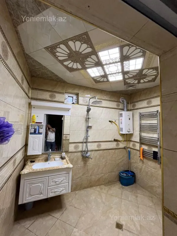 Satılır 4 otaqlı həyət evi 150 m²