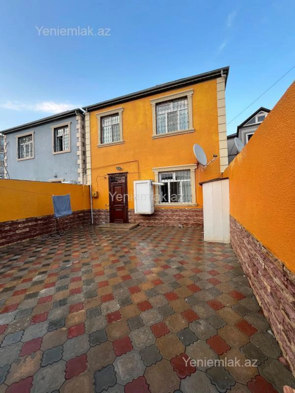 Satılır 4 otaqlı həyət evi 150 m²