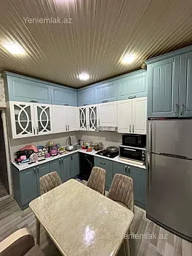 Satılır 4 otaqlı həyət evi 150 m²