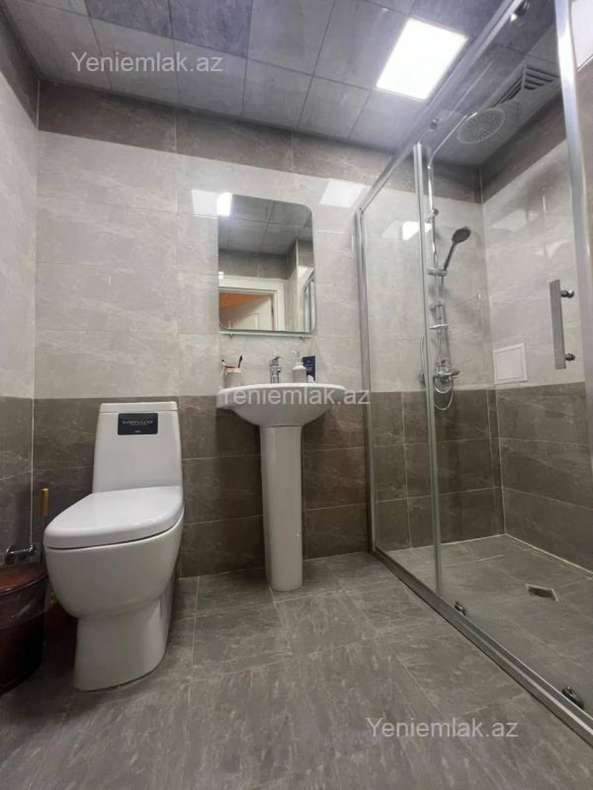Satılır 2 otaqlı yeni tikili 67 m²