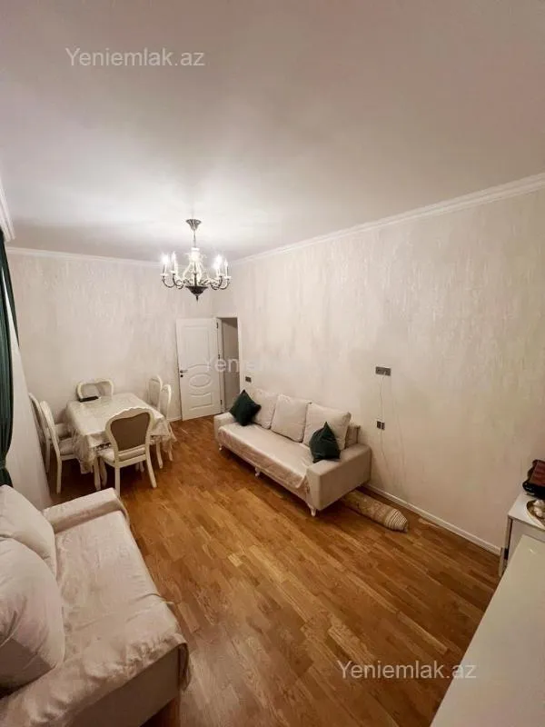 Satılır 2 otaqlı yeni tikili 67 m²