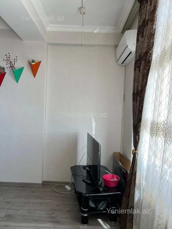 Satılır 2 otaqlı yeni tikili 65 m²