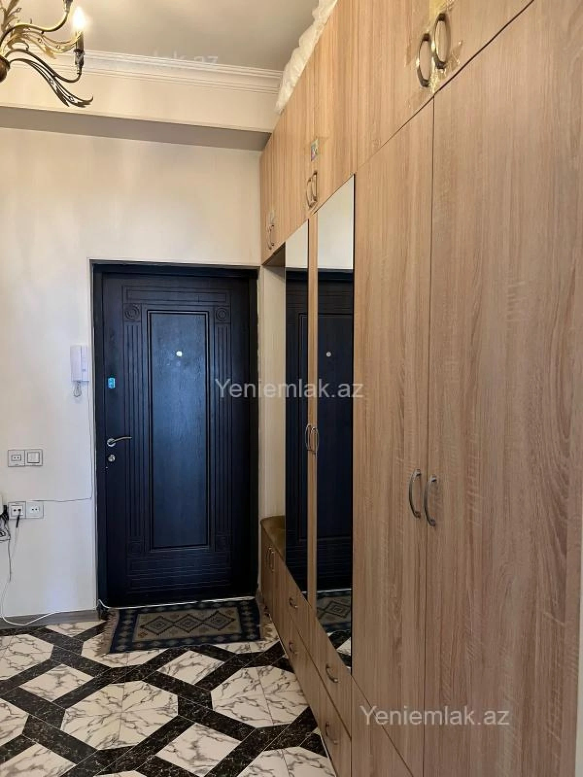 Satılır 2 otaqlı yeni tikili 65 m²