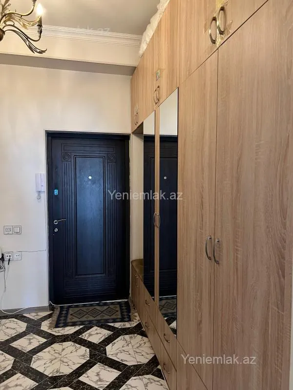 Satılır 2 otaqlı yeni tikili 65 m²