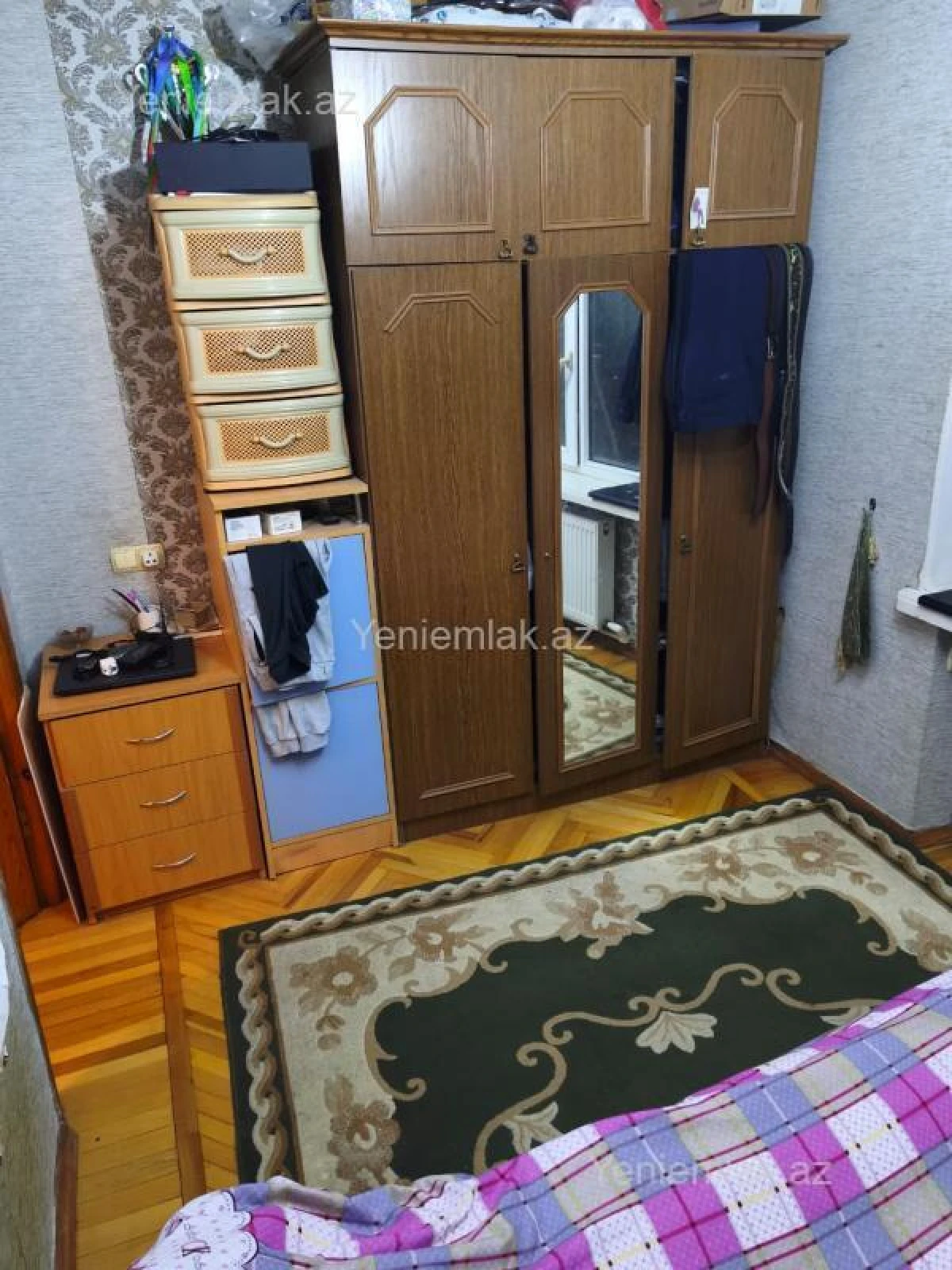 Satılır 2 otaqlı köhnə tikili 55 m²