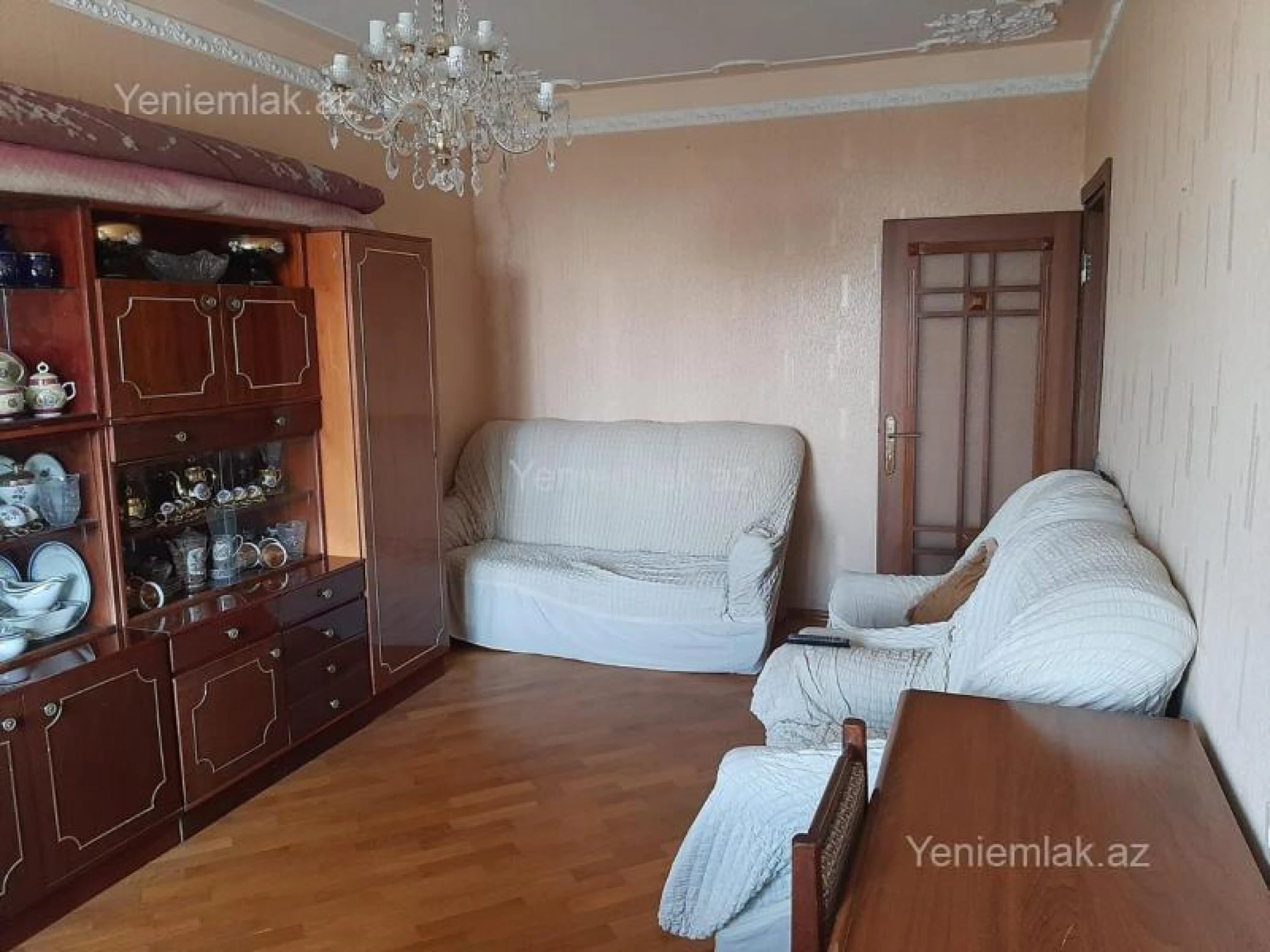 Satılır 3 otaqlı köhnə tikili 60 m²