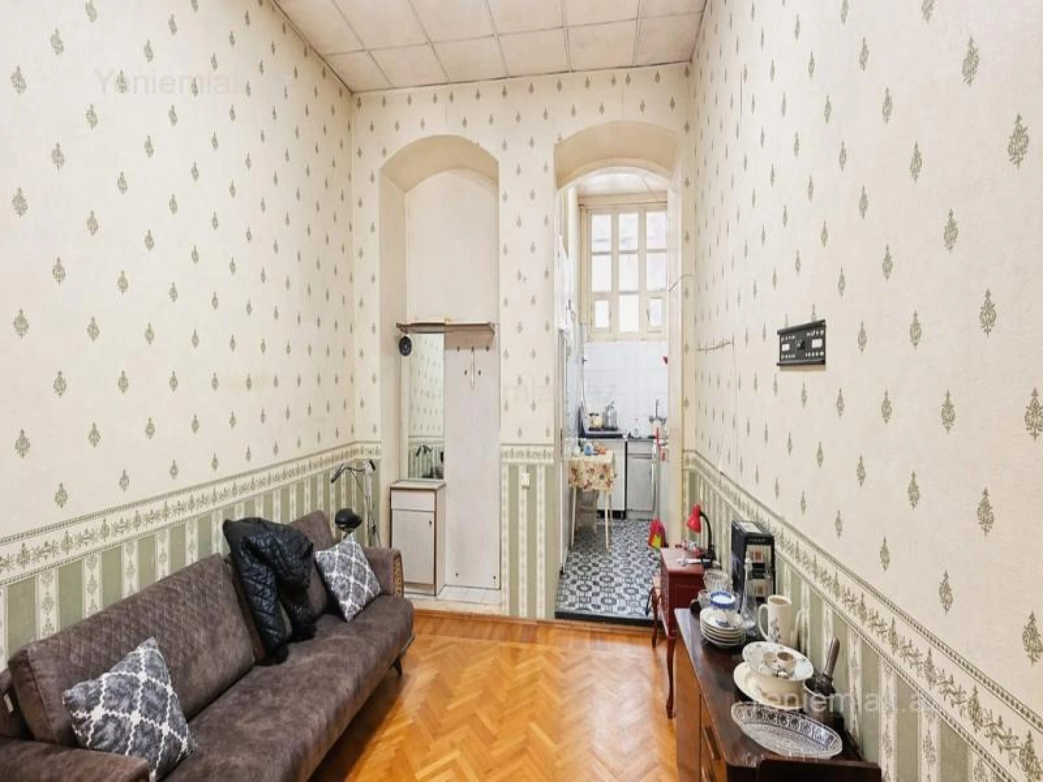Satılır 3 otaqlı köhnə tikili 70 m²