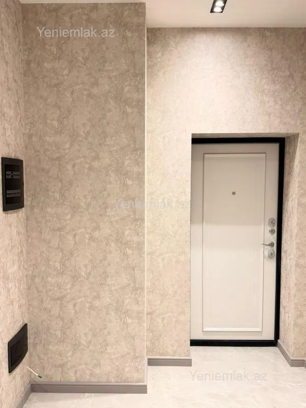 Satılır 2 otaqlı yeni tikili 76 m²