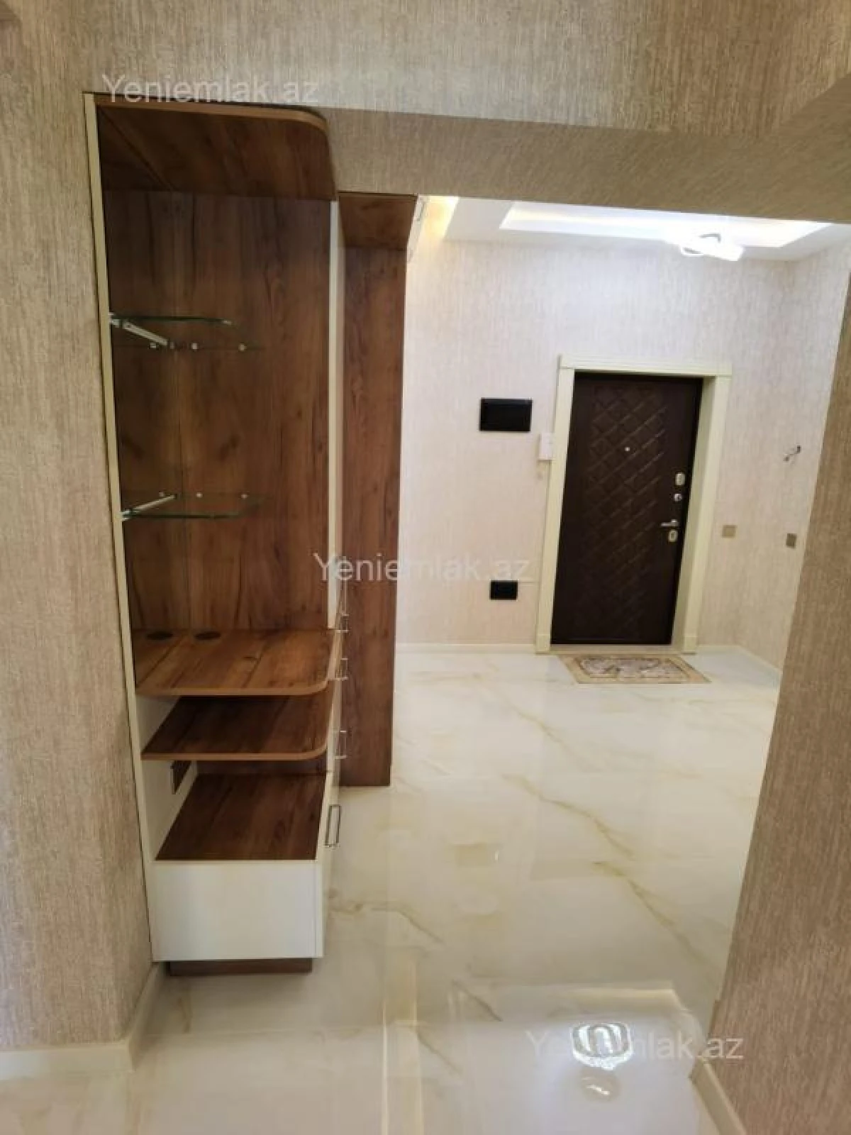 Satılır 7 otaqlı yeni tikili 74 m²
