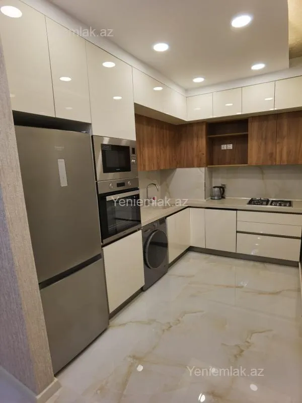 Satılır 7 otaqlı yeni tikili 74 m²